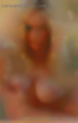 Fingering lesbian pussy inhugtonkansad.