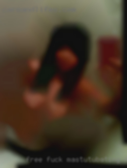 Free fuck mastutubating find clips near Garnett KS.