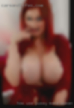 How use pussy make woman black up phots?